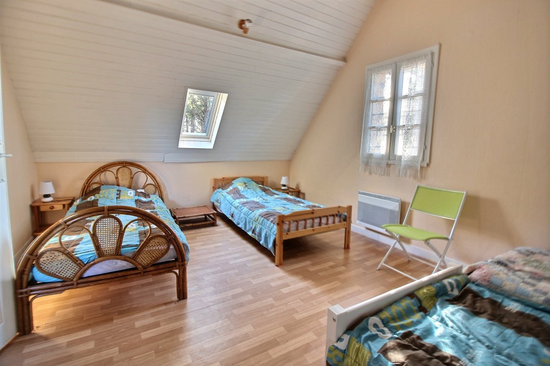 /picture/helios/116215201/34 BRUYERES/8_2025-12-15CET00h00-12.jpg